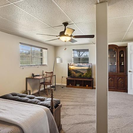 Modern Rustic Countryside Downstairs Guesthouse Sevierville Luaran gambar